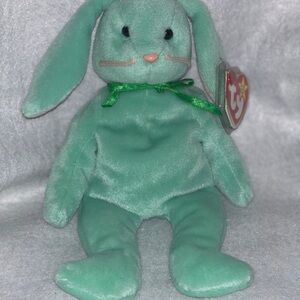 Hippitty Green Beanie Bunny